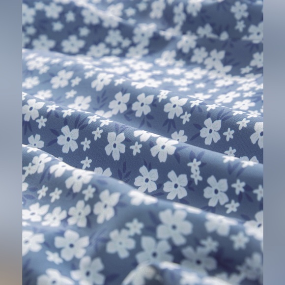 Floral Jumpsuit - Picture 4 of 5